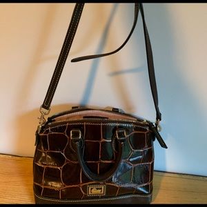 Dooney & Bourke leather bag-this is GORGEOUS!